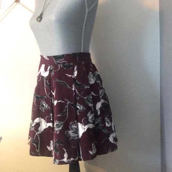 Banana Republic Floral Mini Skirt - Picture 4 of 4